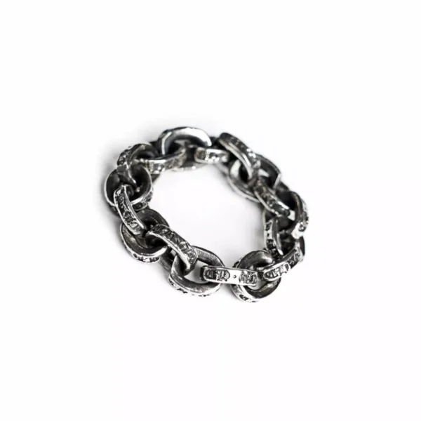 PAPER CHAIN RING